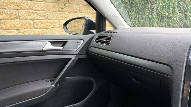 Volkswagen Golf 1.5 TSI EVO 150 Match Edition 5dr Petrol Hatchback